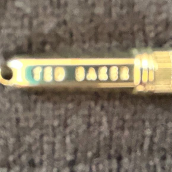 Sweater with Multi-Color design - Picture 5 of 5